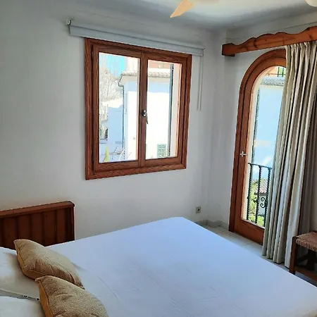 Port Pollensa Pins Sea View Апартаменты